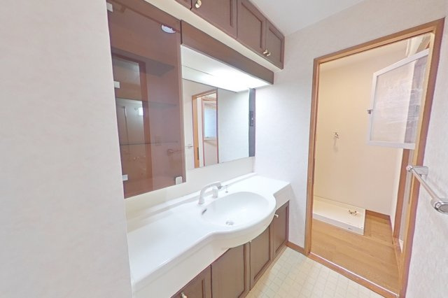 ６４１５２　ナビシティ新岐阜の洗面所