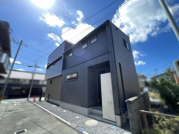 野洲市野洲　新築戸建の外観