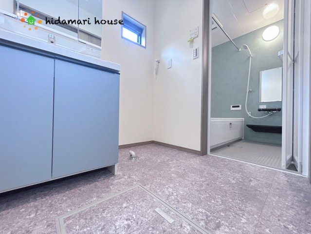 西区内野本郷　新築戸建01の脱衣所