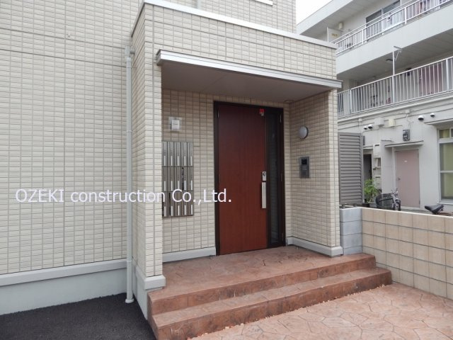 オーパスのエントランス