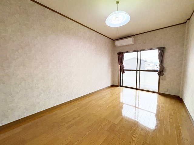 【居間・リビング】 | ワンルームグランドみつ