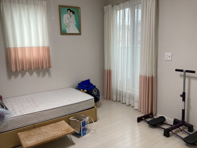 喜多川369-13中古住宅の洋室