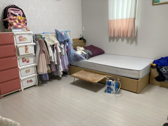 喜多川369-13中古住宅の子供部屋