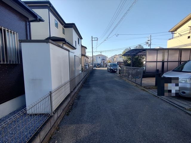 【前面道路含む現地写真】の画像