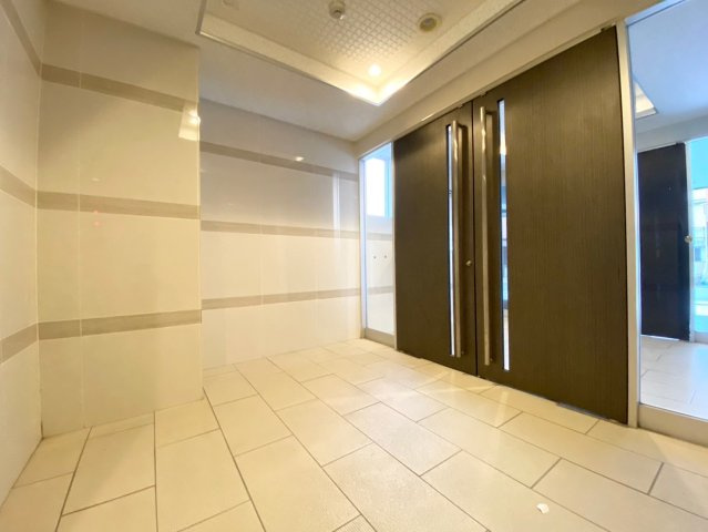 シャルマン新栄のロビー