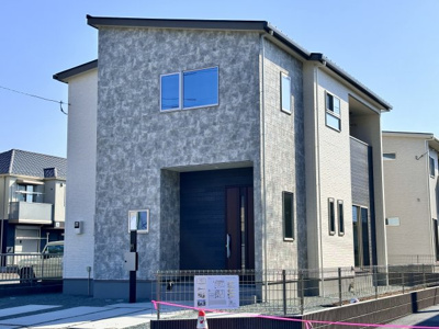 【バルコニー】