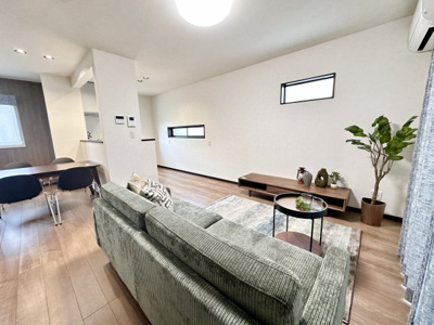 【居間・リビング】