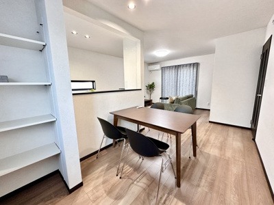 【ダイニング】