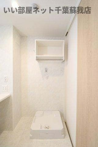 セブンコートの洗面所|明るい洗面所です