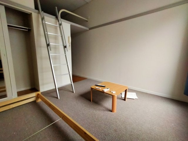  | レオパレス夢２番館