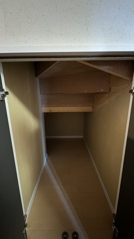 【収納】 | 北見市ひかり野中古住宅 | 階段下収納付き♪