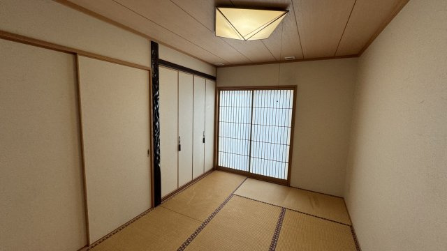 【和室】 | 北見市ひかり野中古住宅 | 落ち着いた空間にぴったりの和室
