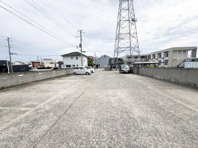 【駐車場】 | ワンルームグランドみつ