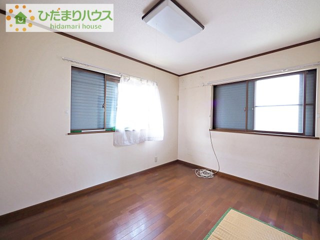 【洋室】 | 龍ケ崎市南が丘4丁目　中古戸建 | 洋室は高い天井のゆったりとした空間を演出(^^)/