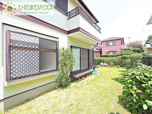 【庭】 | 龍ケ崎市南が丘4丁目　中古戸建 | 周辺には高い建物がないため、お庭には太陽の光が降り注ぎます♪