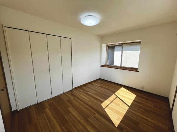 倉敷市中島　リフォーム済み　中古一戸建て【仲介手数料無料】の洋室