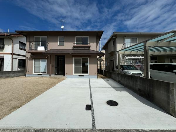 倉敷市中島　リフォーム済み　中古一戸建て【仲介手数料無料】の駐車場