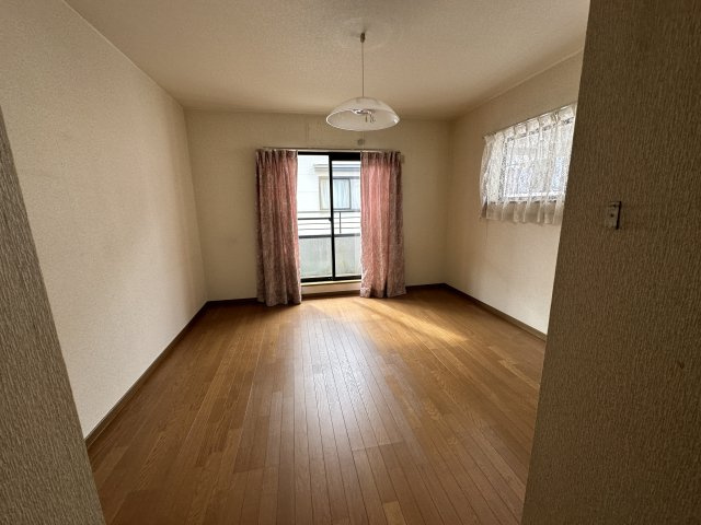 高石市高師浜２丁目の洋室