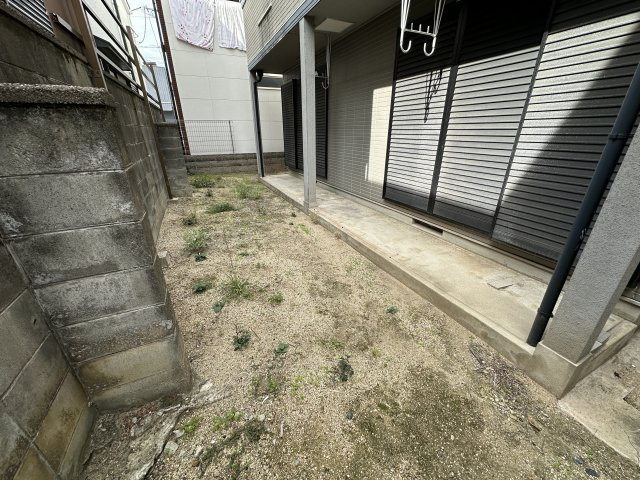 高石市高師浜２丁目の庭|家庭菜園やバーベキューも可能な充分な広さの庭もついております。
