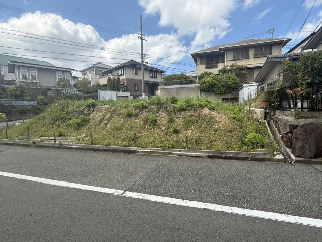 垂水区神陵台8丁目土地の外観
