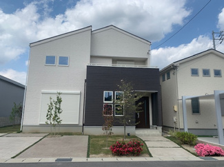 【外観パース】 | 岐阜市鏡島新築分譲全10区画！太陽光発電システム搭載！ZEH住宅！耐震等級3・住宅性能評価書取得！ | 岐阜市鏡島新築分譲全10区画！太陽光発電システム搭載！ZEH住宅！耐震等級3・住宅性能評価書取得！