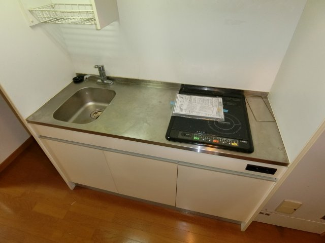 【キッチン】 | アパルト谷町