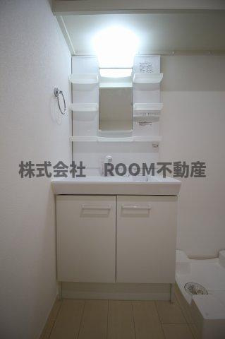 チェリーブロッサム久保原の独立洗面台|使いやすい独立洗面台です