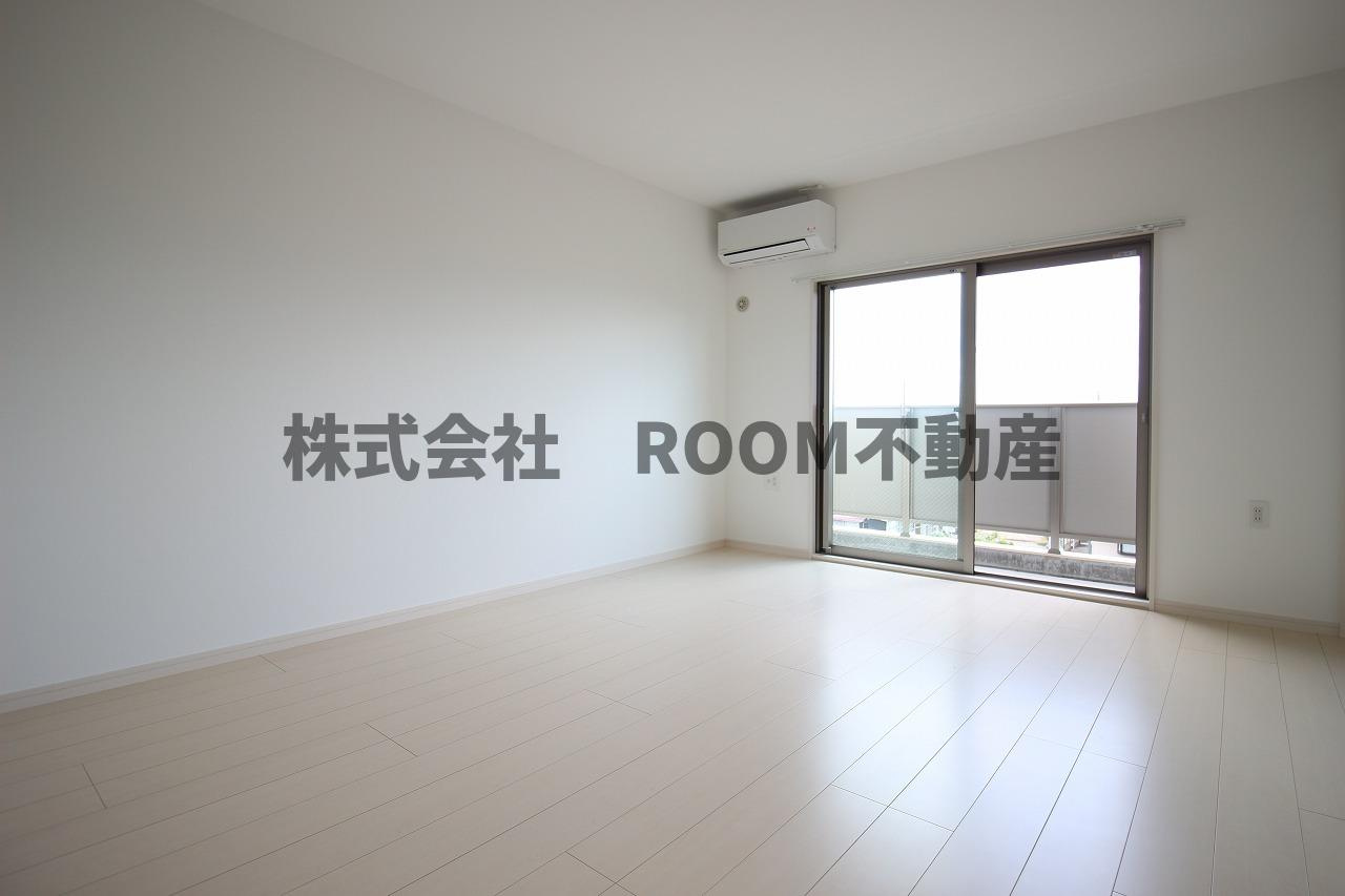 チェリーブロッサム久保原の洋室|個人の部屋や寝室として使える洋室です