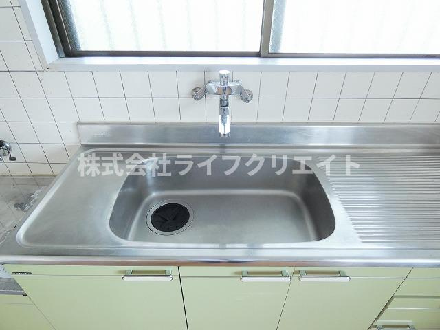 アムールオオカサのキッチン