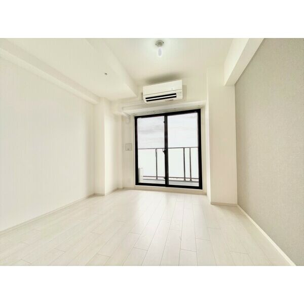 S-RESIDENCE平安通の居間・リビング