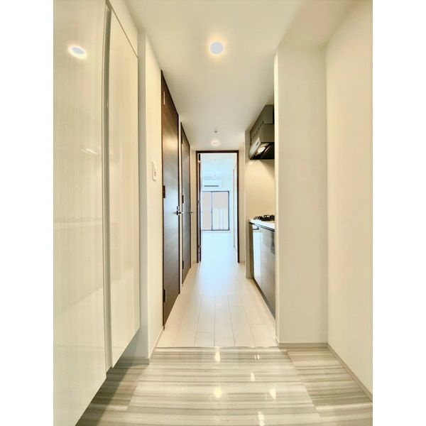 S-RESIDENCE平安通の玄関