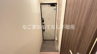 【玄関】 | ブリリアン庄内