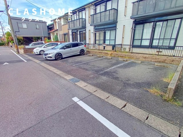 ＤＩＡＳ　ＫＥＩ　　刈谷市の賃貸ならクラスホーム刈谷店の駐車場