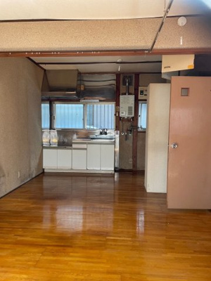 【居間・リビング】 | 本牧栄荘