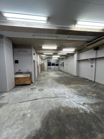 井の森町倉庫の設備