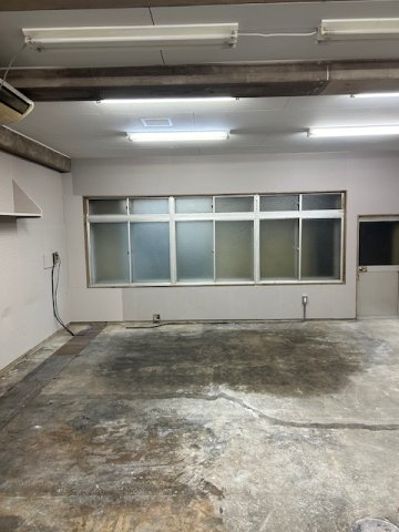 井の森町倉庫のその他