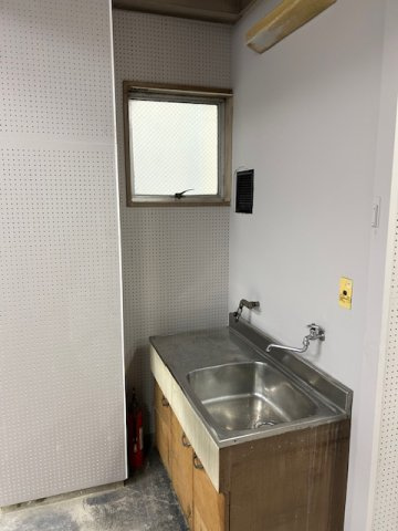 井の森町倉庫のキッチン
