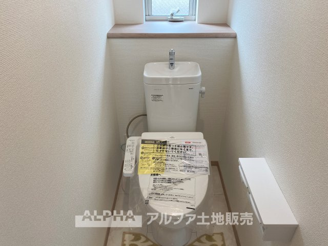 八王子市本町新築戸建のトイレ