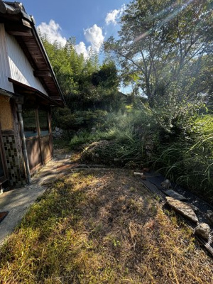 【庭】 | 滋賀県蒲生郡日野町安部居678,679　中古戸建