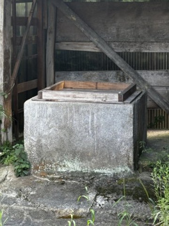 【設備】 | 滋賀県蒲生郡日野町安部居678,679　中古戸建 | 井戸