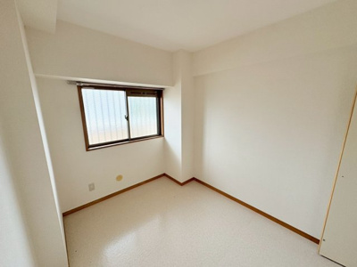 【洋室】 | カーサ・フィヨーレⅠ