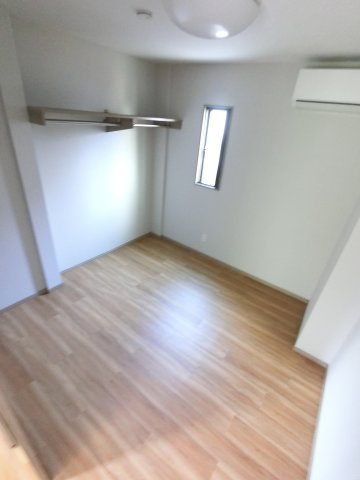Ｓｏｕｔｈ　Ｗｏｏｄ　の寝室