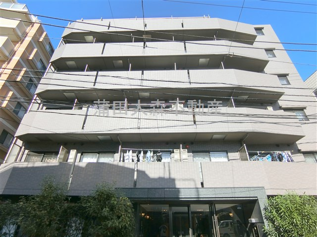 ルーブル蒲田六番館の外観