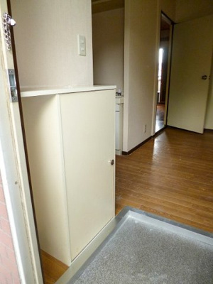 【収納】 | ハイツ朋栄 | シューズボックス
同間取りの別室写真を使用しております。