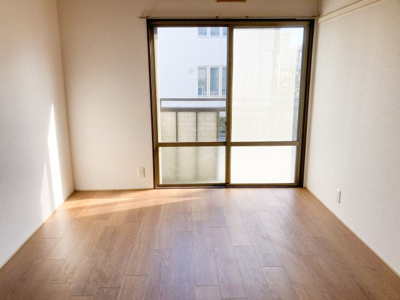 【洋室】 | ハイツ朋栄 | 約6帖