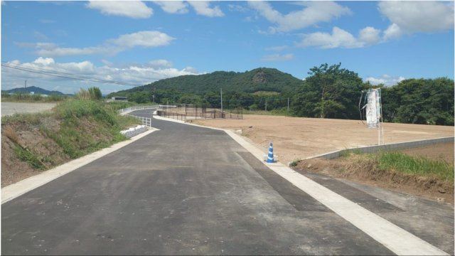 【前面道路含む現地写真】 | 北区植木町岩野第4　全15区画（3号地）