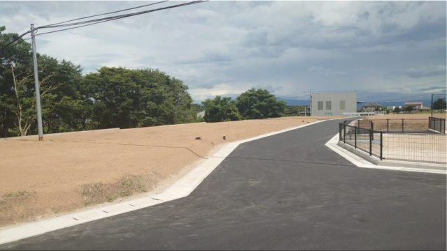 【前面道路含む現地写真】 | 北区植木町岩野第4　全15区画（3号地）