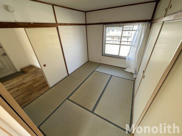 鶴山台12号棟の和室