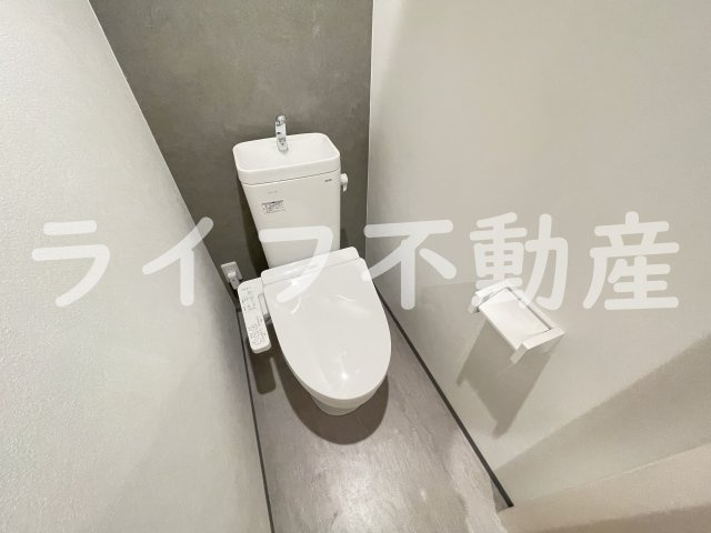パロス瓢箪山ラドスールのトイレ|落ち着いた色調のトイレです