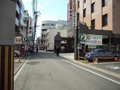 アスヴェル京都四条烏丸の周辺|前面道路